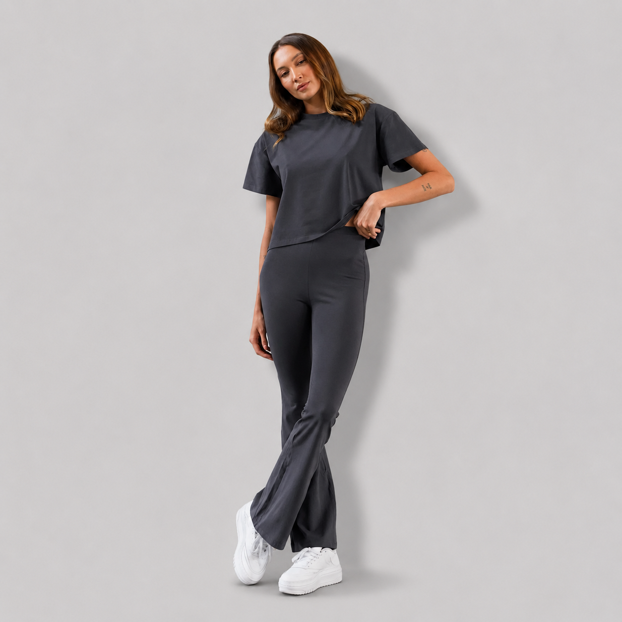 Damen Oversized Crop T-Shirt | Lucy's Vintage