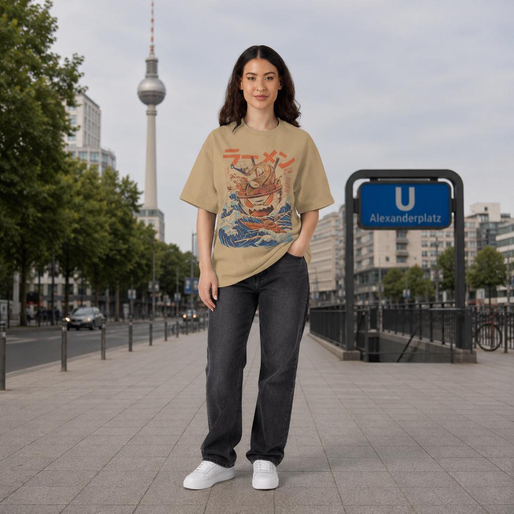 Damen Ramen Wave Oversized T-Shirt — Lucys Vintage